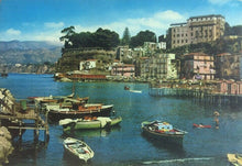 Carica l'immagine nel visualizzatore di Gallery, CARTOLINA SORRENTO MARINA GRANDE CC04