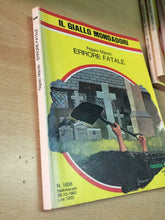 Carica l'immagine nel visualizzatore di Gallery, ERRORE FATALE N. MARSH IL GIALLO MONDADORI N.1656 J872
