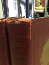 Carica l'immagine nel visualizzatore di Gallery, LA RIVOLUZIONE DEL 1789 2 VOLL. MONDADORI M681