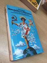 Carica l'immagine nel visualizzatore di Gallery, BERLINGUER E IL PROFESSORE ANONIMO K671