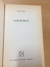 Carica l'immagine nel visualizzatore di Gallery, AEROPORTO ARTHUR HAILEY AA593