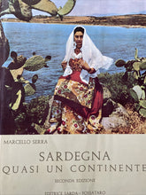Carica l'immagine nel visualizzatore di Gallery, SARDEGNA QUASI UN CONTINENTE VOLUME UNICO M. SERRA BC02