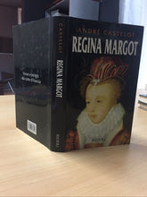 Carica l'immagine nel visualizzatore di Gallery, REGINA MARGOT ANDRÉ CASTELOT AB432