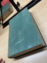 Carica l'immagine nel visualizzatore di Gallery, VITE SCELTE G. VASARI UTET CLASSICI BE33