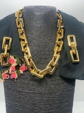 Carica l'immagine nel visualizzatore di Gallery, SET CATENA IN LEGA DORATA JEW03