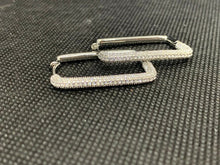 Carica l'immagine nel visualizzatore di Gallery, ORECCHÌNI CON STRASS col. ARGENTO JEW09