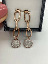 Carica l'immagine nel visualizzatore di Gallery, ORECCHÌNI ACCIAO E STRASS col. ORO ROSA JEW16