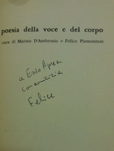 Carica l&#39;immagine nel visualizzatore di Gallery, AA.VV., Poesia della voce e del corpo. CON DEDICA DI UNO DEI CURATORI
