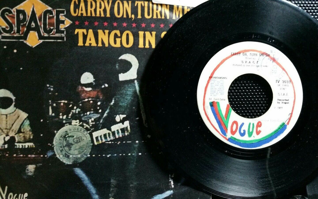 SPACE CARRY ON TURN ON ME/TANGO IN SPACE 7