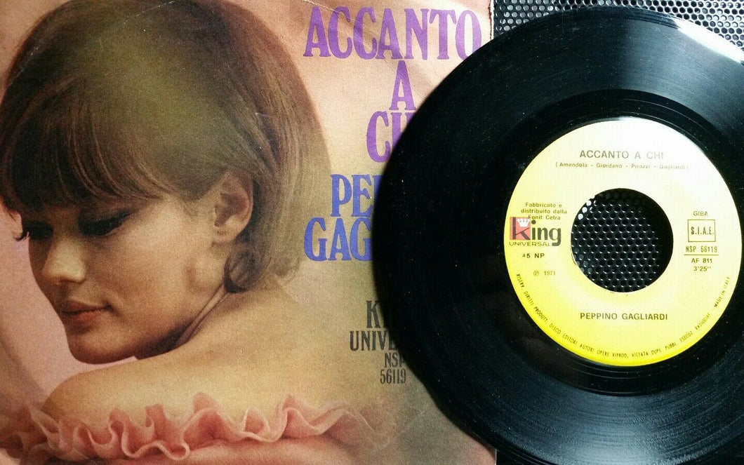 PEPPINO GAGLIARDI ACCANTO A CHI/SABATO SERA 7