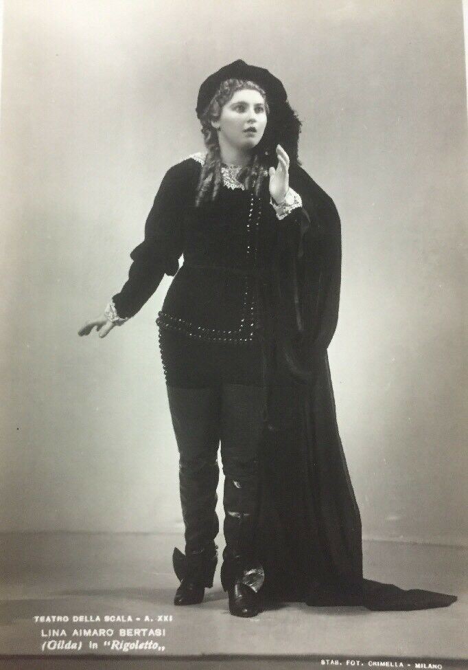 FOTO LINA AIMARO BERTASI  TEATRO ALLA SCALA “RIGOLETTO ” 1942