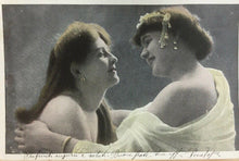 Carica l&#39;immagine nel visualizzatore di Gallery, CARTOLINA RAGAZZE 1903 CC03
