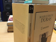 Carica l&#39;immagine nel visualizzatore di Gallery, L’AMANTE M. DURAS LA BIBLIOTECA DI REPUBBLICA H270
