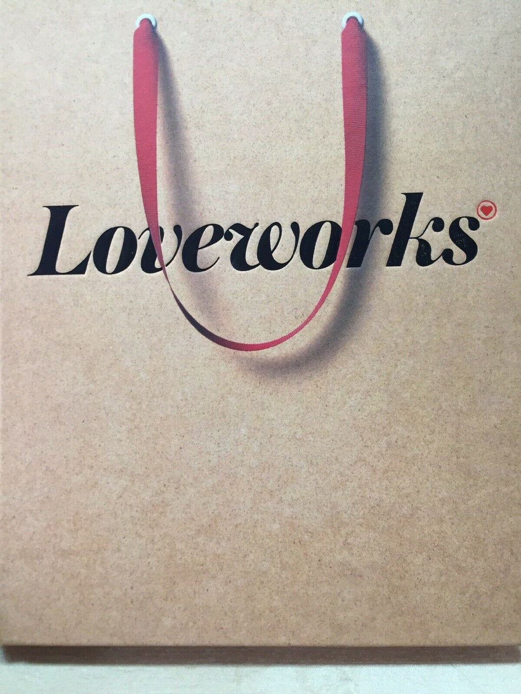 LOVERWORKS HOW THE WORLD’S TOP MARKETERS MAKE EMOTIONAL CONNECTION TO WIN.. I340