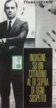 Carica l&#39;immagine nel visualizzatore di Gallery, VHS INDAGINE SU UN CITTADINO AL DI SOPRA DI OGNI SOSPETTO È. PETRI K120
