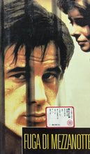 Carica l&#39;immagine nel visualizzatore di Gallery, VHS FUGA DI MEZZANOTTE K153
