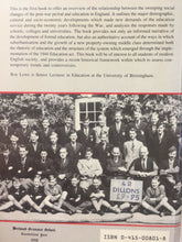 Carica l&#39;immagine nel visualizzatore di Gallery, EDUCATION IN THE POST WAR YEARS: A SOCIAL HISTORY R. LOWE U552
