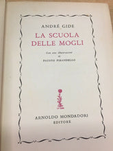 Carica l&#39;immagine nel visualizzatore di Gallery, LA SCUOLA DELLE MOGLI A. GIDE I ED. 1949 G725
