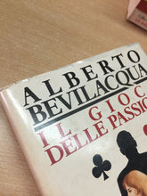 Carica l&#39;immagine nel visualizzatore di Gallery, IL GIOCO DELLE PASSIONI A. BEVILACQUA G762
