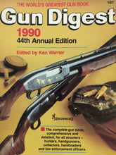 Carica l&#39;immagine nel visualizzatore di Gallery, GUN DIGEST 1990 DELUXE EDITION V77
