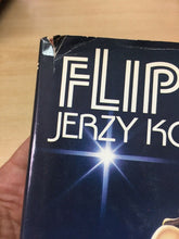 Carica l&#39;immagine nel visualizzatore di Gallery, FLIPPER - JERZY KOSINSKY  W173
