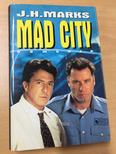 Carica l&#39;immagine nel visualizzatore di Gallery, MAD CITY J. H. MARKS   AA173
