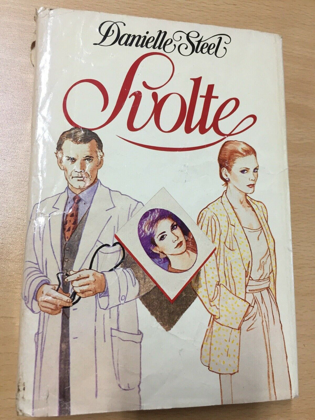 SVOLTE DANIELLE STEEL  AA191