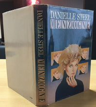 Carica l&#39;immagine nel visualizzatore di Gallery, MENZOGNE DANIELLE STEEL AA197
