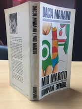 Carica l&#39;immagine nel visualizzatore di Gallery, MIO MARITO DACIA MARIAINI AA198
