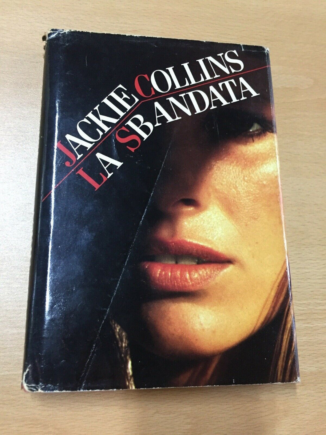 LA SBANDATA JACKIE COLLINS  AA483