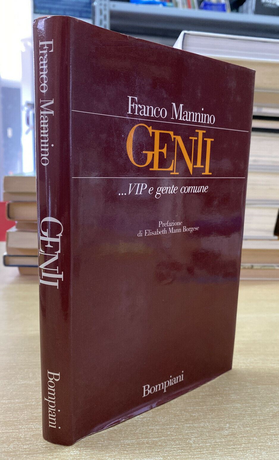 GENII...VIP E GENTE COMUNE F. MANNINO Y81