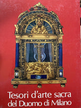 Carica l&#39;immagine nel visualizzatore di Gallery, TESORI DELL’ARTE SACRA DEL DUOMO DI MILANO B637
