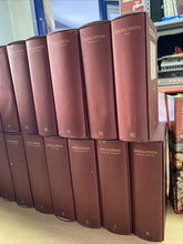 Carica l&#39;immagine nel visualizzatore di Gallery, ENCICLOPEDIA EINAUDI 16 VOLL. BA30
