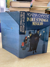 Carica l&#39;immagine nel visualizzatore di Gallery, IN DUE S’INDAGA MEGLIO AGATHA CHRISTIE BA115
