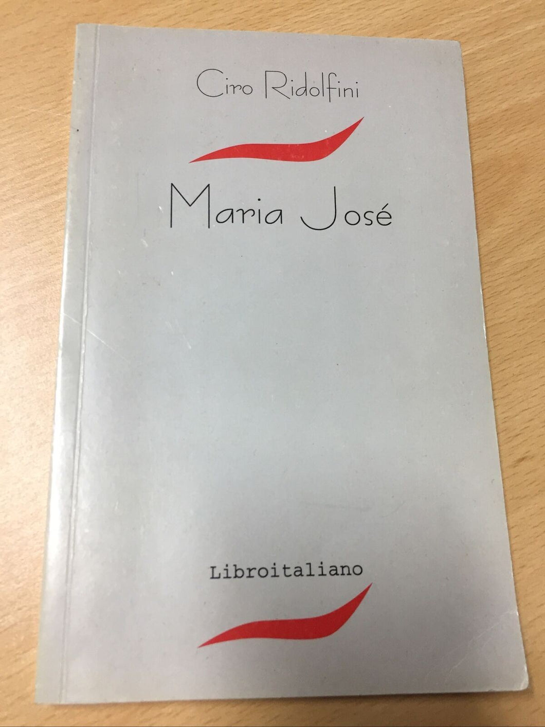 MARIA JOSÉ CIRO RIDOLFINI AE512