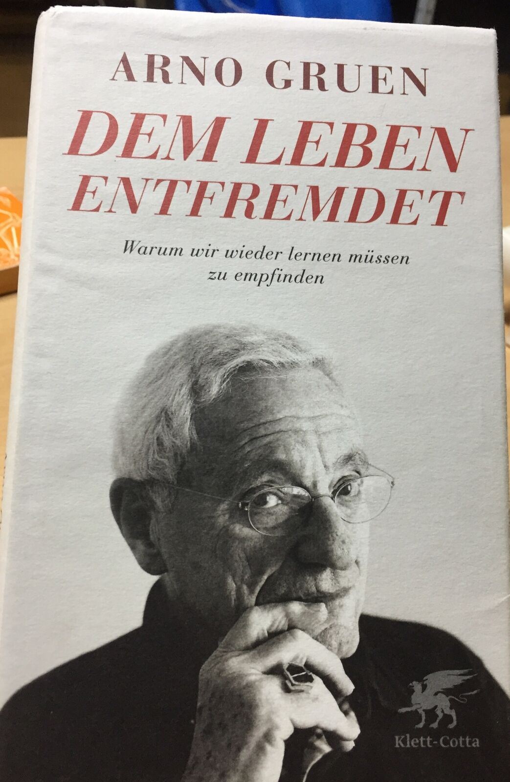 DEM LEBEN ENTRFREMDET ARNO GRUEN   AC59