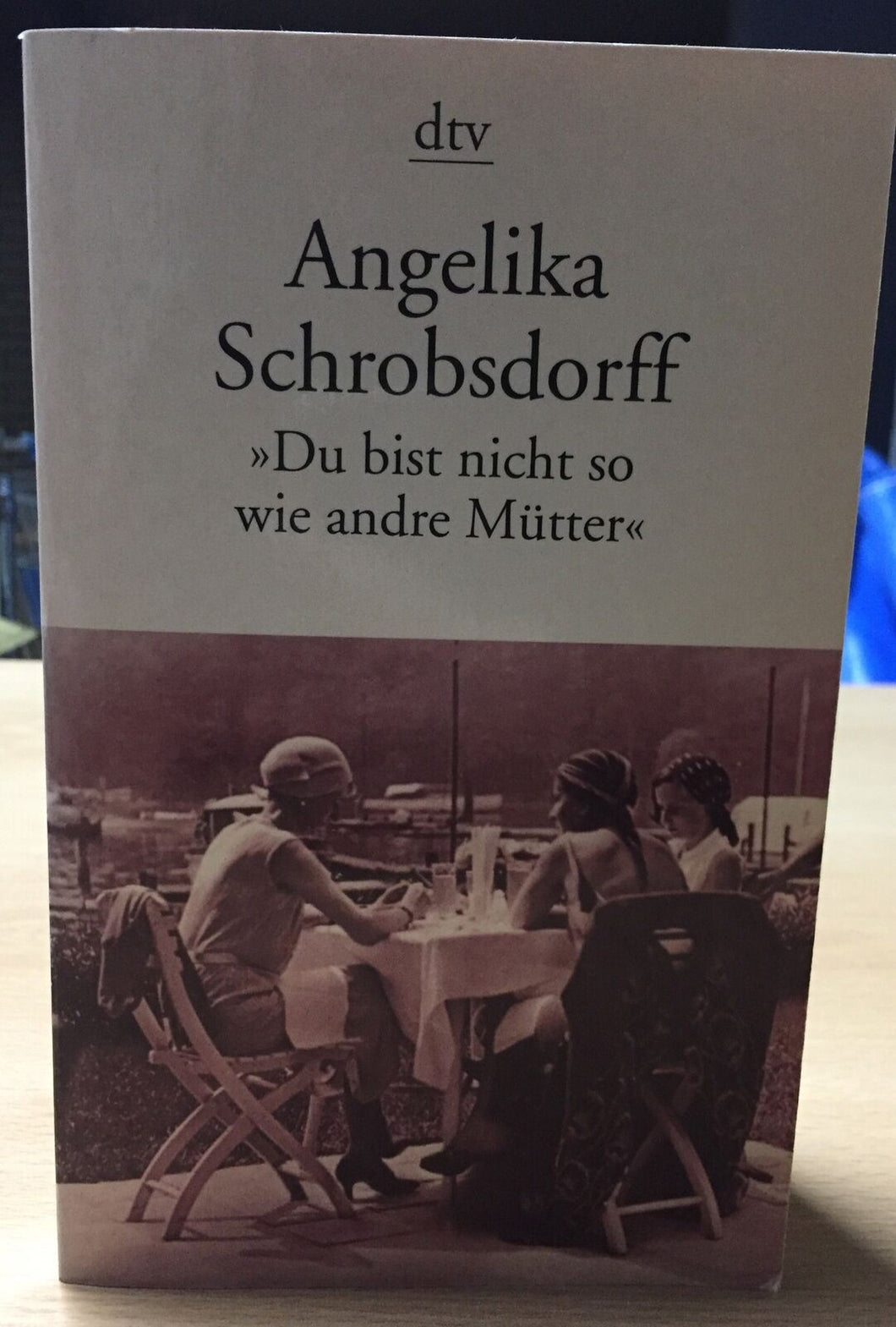 ANGELIKA SCHROBSDORFF   AC60