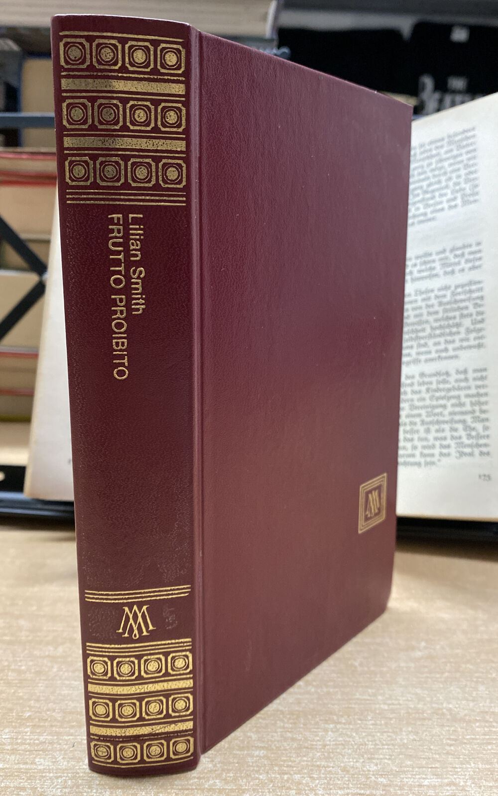 FRUTTO PROIBITO L. SMITH I LIBRI DEL PAVONE BB405