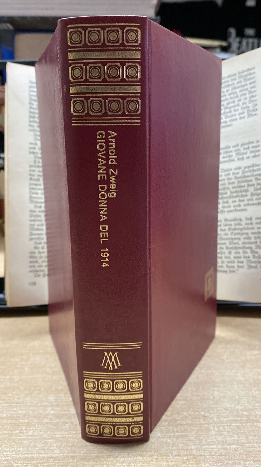GIOVANE DONNA DEL 1914 A. ZWEIG  I LIBRI DEL PAVONE BB411