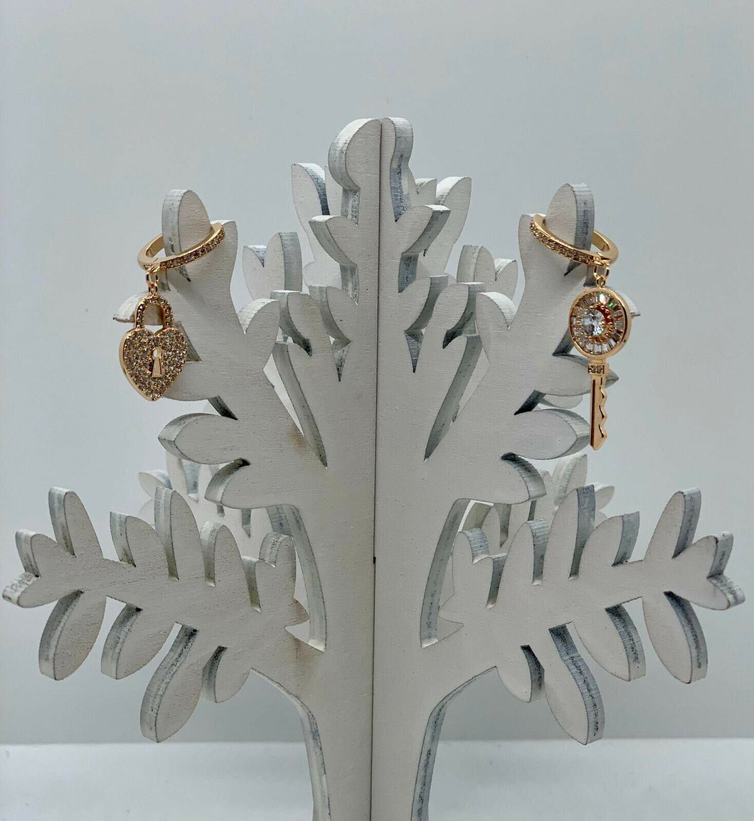 ORECCHINI CHIAVE E CUORE col. ORO  JEW35